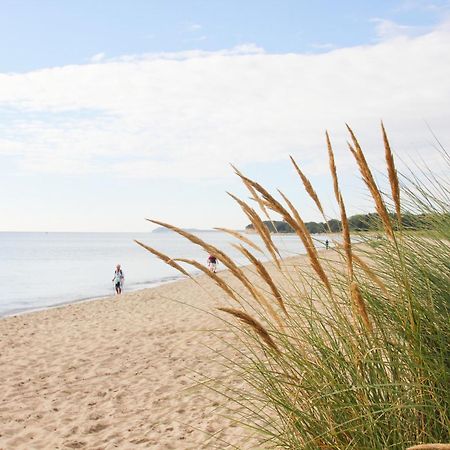 Ferienwohnung Mit Eigener Sauna In Zentraler Lage - Kurhaus Nordstrand Fewo 32 Goehren  Luaran gambar